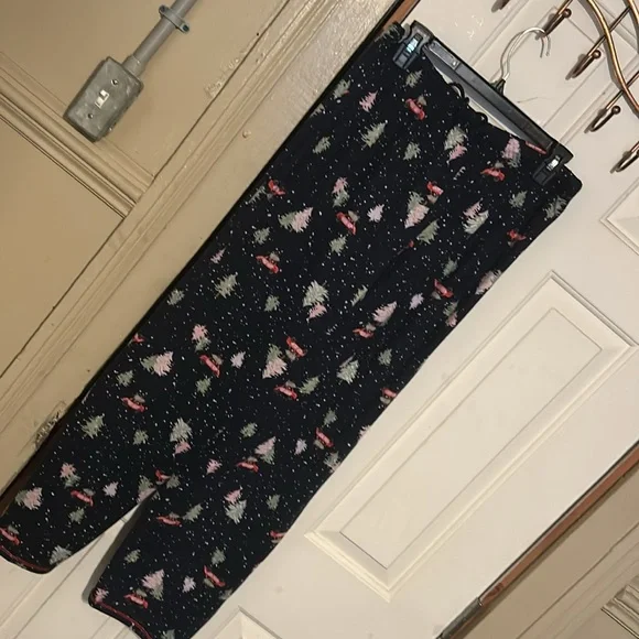 Cuddl Duds medium two piece pajamas set holiday (or not) - Picture 11 of 12